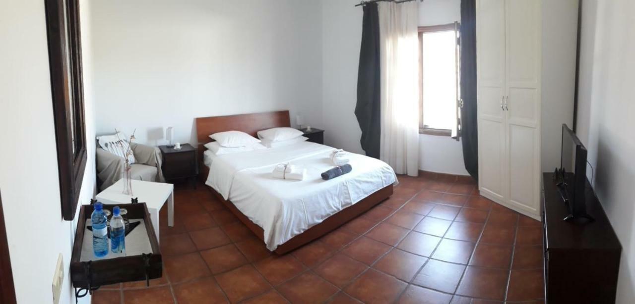 B&B El Meridiano Guatiza ภายนอก รูปภาพ